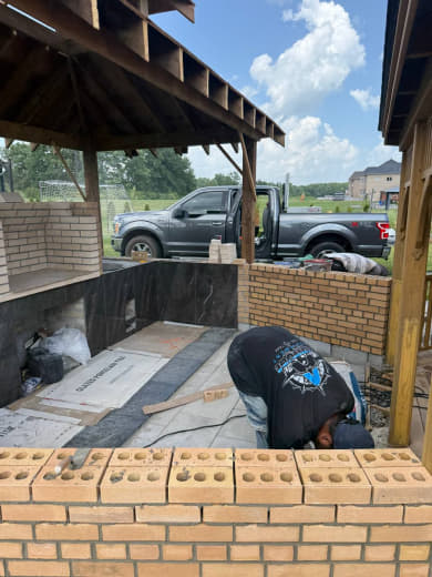SIG Construction exterior project photo 373