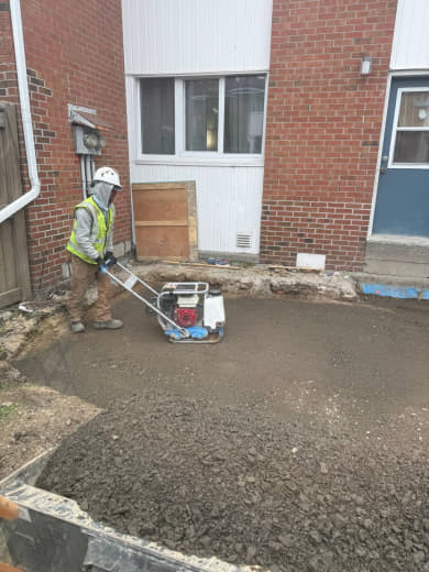 SIG Construction landscaping project photo 46
