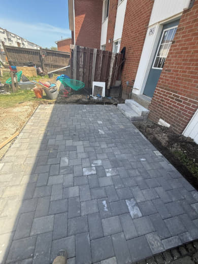 SIG Construction landscaping project photo 53