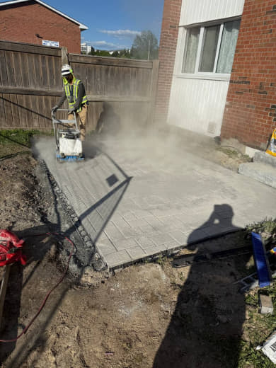 SIG Construction landscaping project photo 56