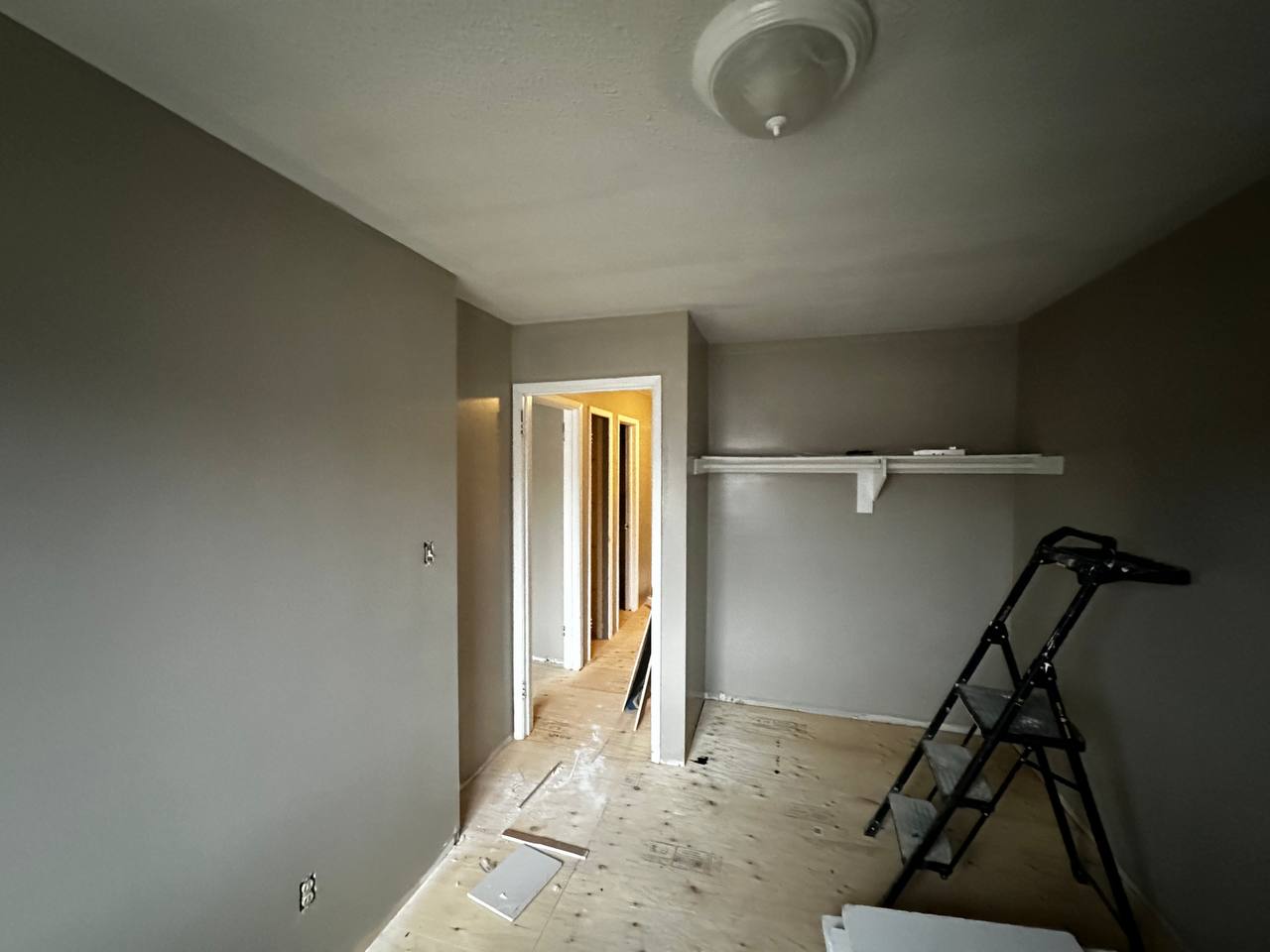 Selective demolition during a renovation